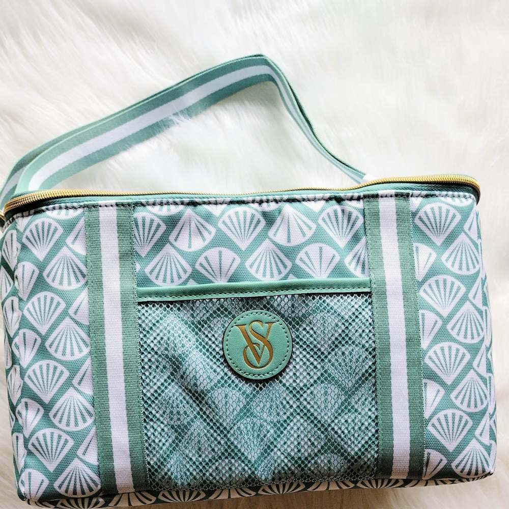 ~Cooler Tote Bag~ Victoria's Secrets.